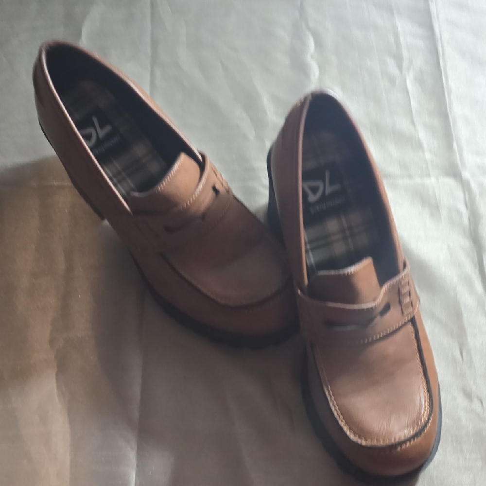 Dirty Laundry Tan Loafers for You.
